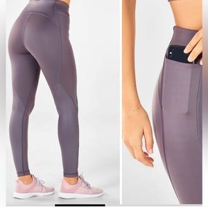 Fabletics High-Waisted UltraCool Spin Pant